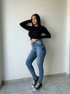 Denim Jade en internet