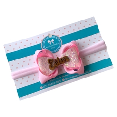 Laço personalizado com nome na faixinha para bebê