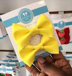 Parzinho lonita na presilha - Mania de Menina Laços