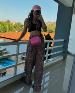 CALÇA PANTALONA ONÇA na internet