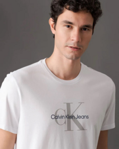 CAMISETA MASCULINA CALVIN KLEIN JEANS REISSUE BRANCO - comprar online
