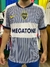 Camiseta de Boca Juniors, modelo Riquelme Megatone 2006/7, con rayas y logo del club en el pecho.