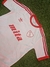 Camiseta retro de Independiente, modelo de 1988/1989, con detalles en rojo y blanco y logo de Adidas.