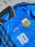 Camiseta retro de fútbol de Argentina, modelo AFA 1994, en color azul con detalles en negro y el número 10.
