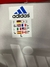 Etiqueta de la camiseta River Plate Aimar 2001/2002 con logotipo de Adidas y detalles de talla en varios idiomas.