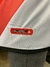 Etiqueta de autenticidad de la camiseta River Plate Aimar 2001/2002, mostrando el logotipo de Adidas.