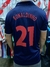 Camiseta retro de Ronaldinho del PSG, temporada 2002/2003, vista posterior con el nombre y número 21.