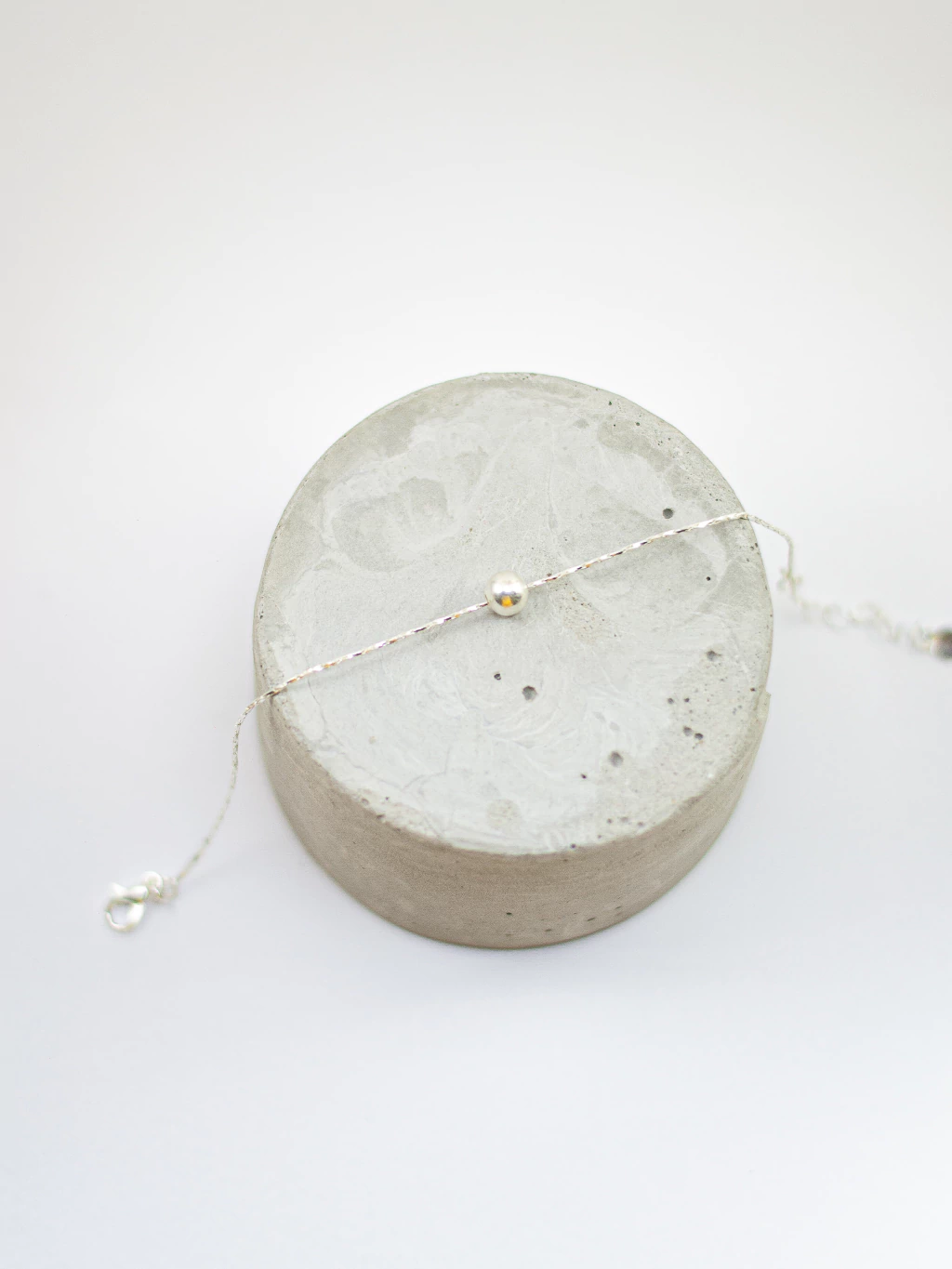 Pulseira Bola Única Banho de Prata