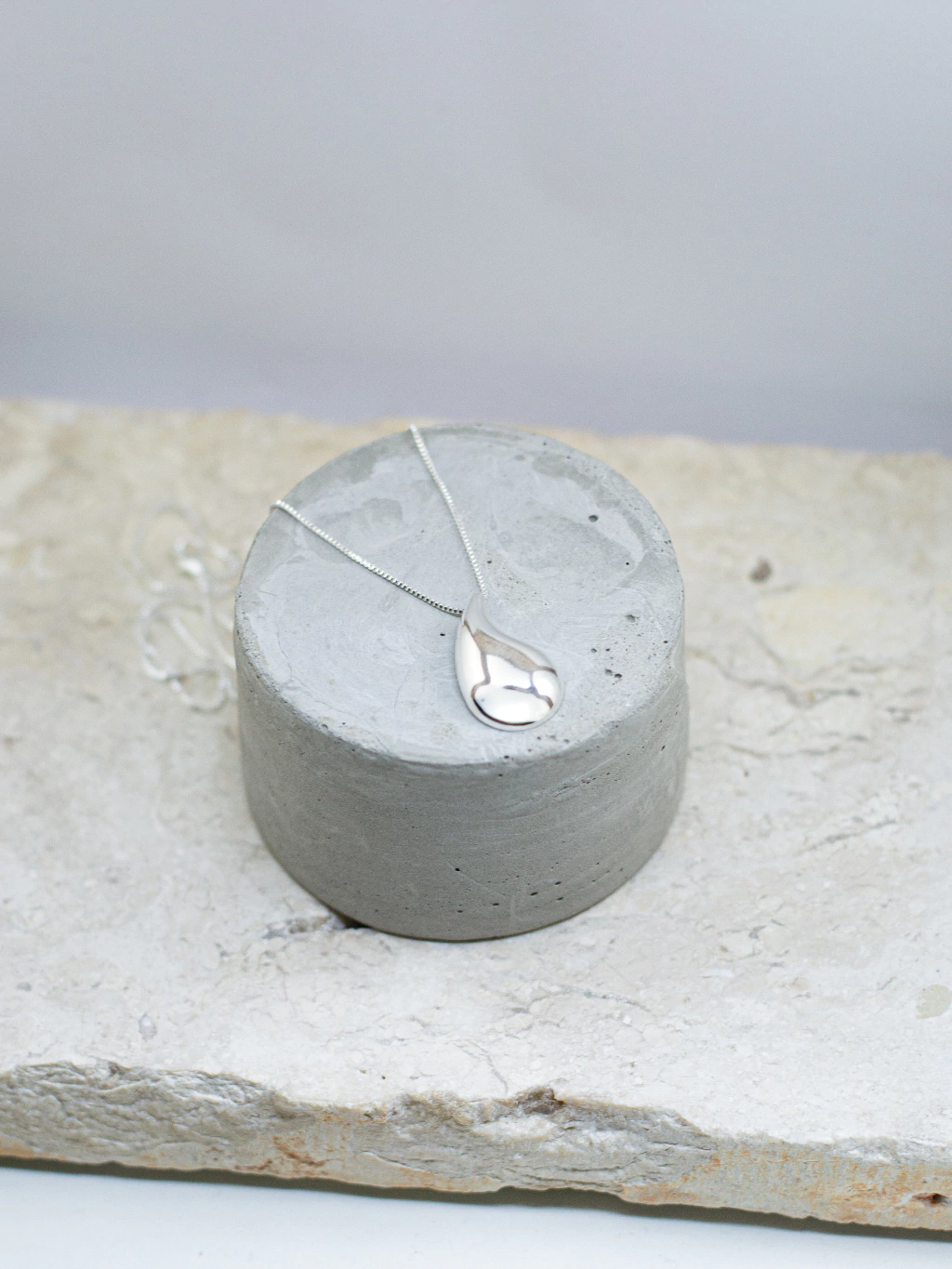 Colar Gota Irregular