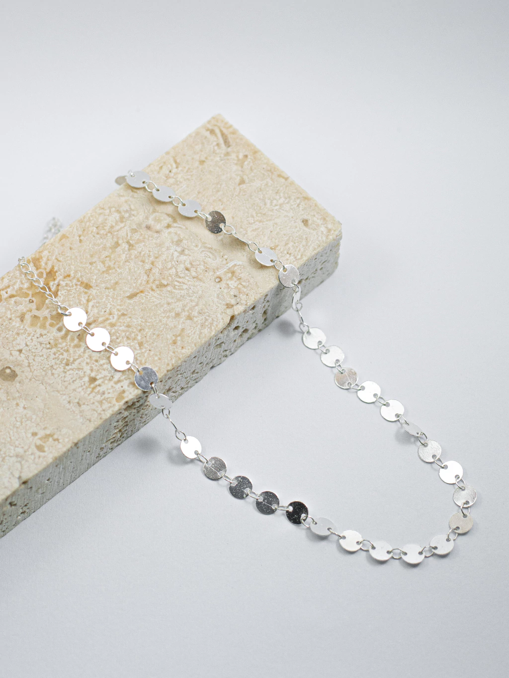 Choker Medalhinhas Entremeio