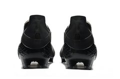 Chuteira Adidas X20 " Ghosted " na internet