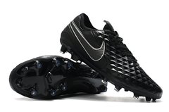 Chuteira Tiempo Legend 8 FG