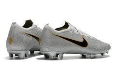 NIKE Mercurial Vapor XII Elite na internet