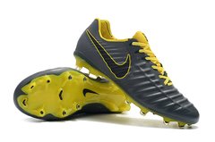 Chuteira Tiempo Legend 7 FG