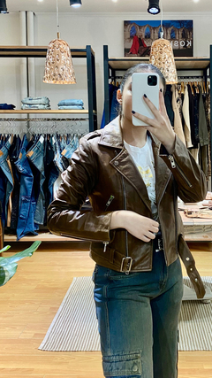 CAMPERA DE CUERO GOLDEN GIRLS