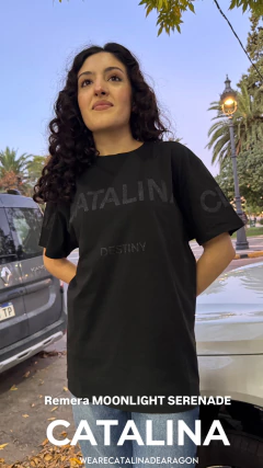 REMERA MOONLIGHT SERENADE - comprar online
