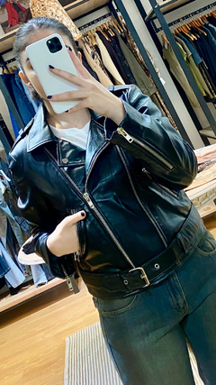 CAMPERA DE CUERO GOLDEN GIRLS - El Almacén de Adriana Kuntz