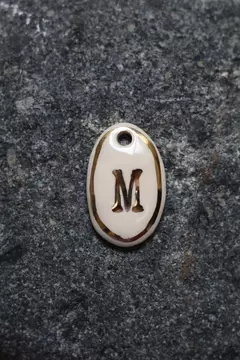 Imagen de COLLAR LETRAS DORADO