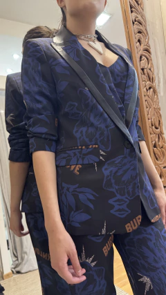 SACO YOUNG AND BEAUTIFUL - comprar online