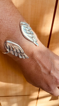 Brazalete alas - Lena Kaupert joyeria