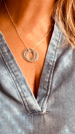 Collar Anell en internet