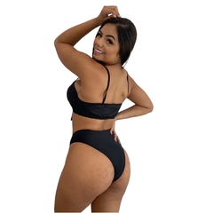 Biquini Laço Preto na internet