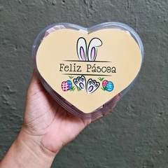 Lembrancinha Feliz Páscoa Com Chocolate Presente No Coração De Acetato Sonho de Valsa Ouro Branco - Importados da Malu