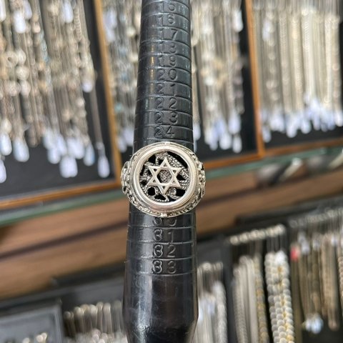 Anel Estrela de Davi Prata 925 28 12.9 - comprar online