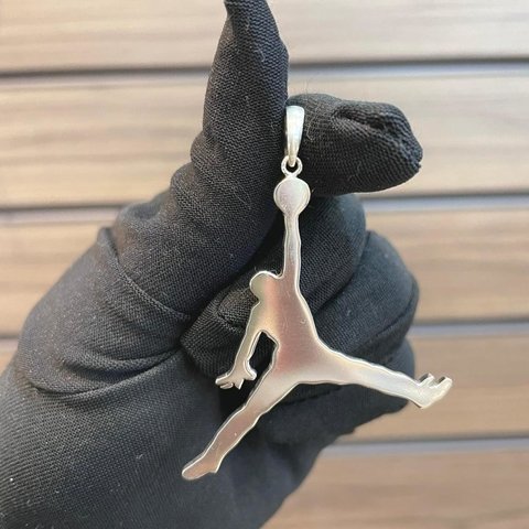 Pingente Jumpman 5,3X4,9cm Prata Legítima 925 - comprar online