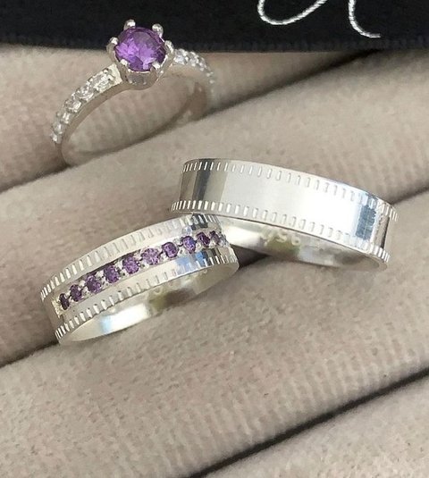 Aliança 5mm Feminina com Zircônias Prata 950