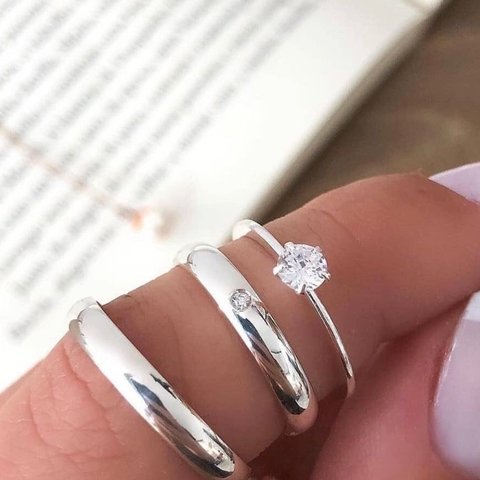 Aliança 3mm Feminina com Pedra de Zircônia Prata 950