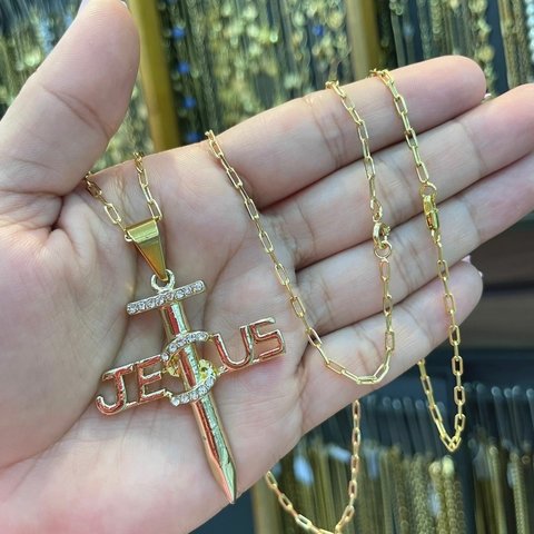 Corrente Cartie + Pulseira + Pingente Cruz Jesus Banhado a Ouro 18K