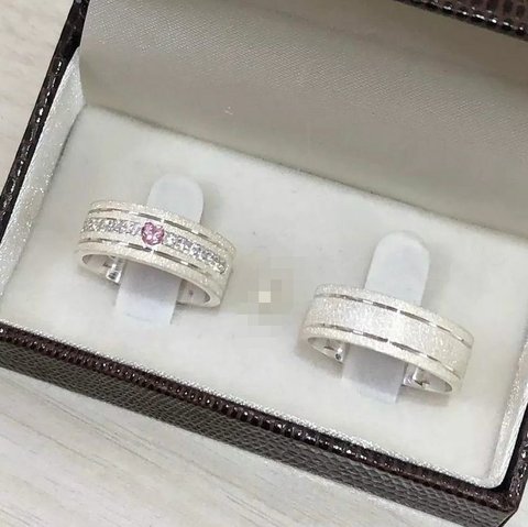Aliança 6mm Feminina com Pedras de Zircônia Prata 950