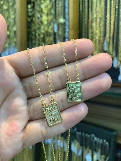 Escapulário Cartie 60cm Deus é Fiel/ O Senhor é meu Pastor Banhado a Ouro 18K