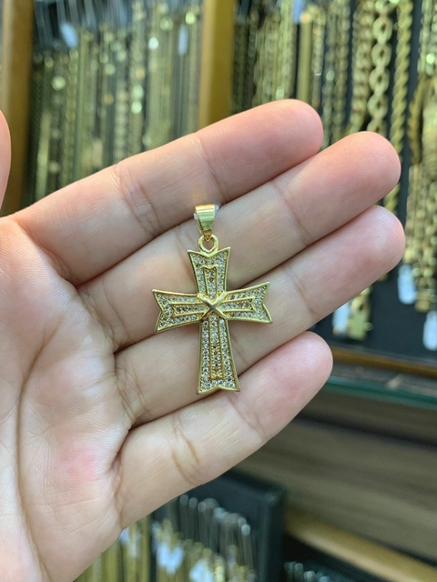 Pingente Cruz Cravejada 3X2cm Banhado a Ouro 18K