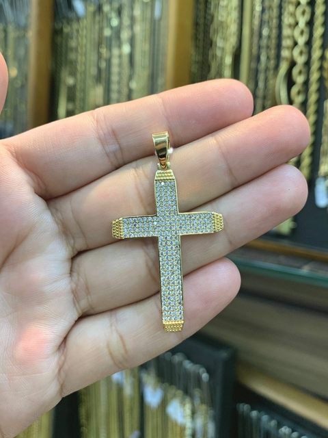 Pingente Cruz Cravejada 4X3cm Banhado a Ouro 18K