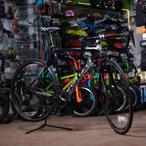 Bicicleta Ruta Venzo Phoenix 54x53.5 16 Velocidades Claris