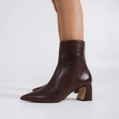 Bota Mujer Corta de Cuero - tienda online