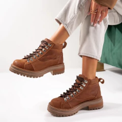 Borcegui de Cuero Alpino - comprar online