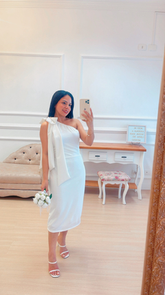 Vestido midi Laço