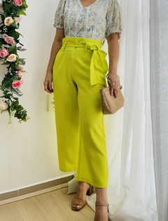 Calça Pantacourt Lima - Shop Monelle