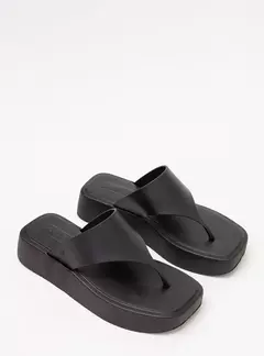 Chinelo Petite Jolie Key Preto PJ7674 - comprar online