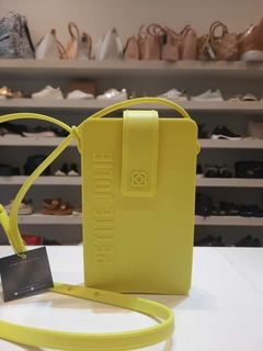 Bolsa Petite Jolie Para Celular Amarelo Neon Pj11112 na internet