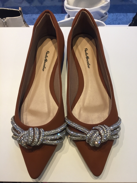 Sapatilha nobuck caramelo