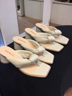 Mule Smothie OffWhite - comprar online