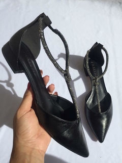 Sapatilha Cristal Preto em Couro - comprar online