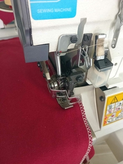 Overlock de 3 hilos Maqi CL-3-04 en internet
