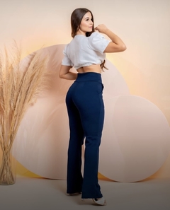 Calça Trabalho Flare - comprar online