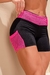 SHORT COM BOLSO ARRASTÃO PRETO E PINK NEON
