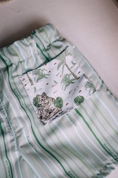 Short Rayas bolsillo Pumas - comprar online